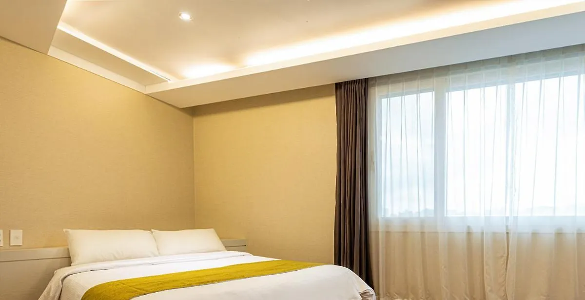 Galaxy Hotel Czedżu