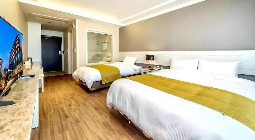 Galaxy Hotel Czedżu