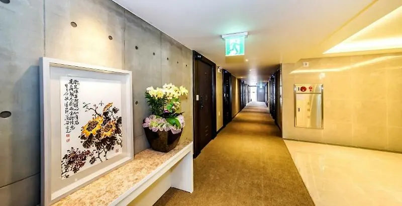 Galaxy Hotel Czedżu